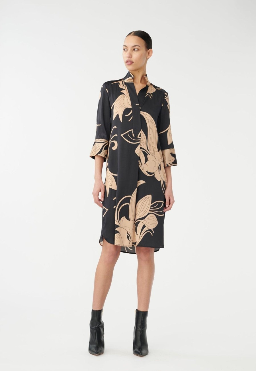 Klaer Dea Kudibal | Kamilles Colossal Black