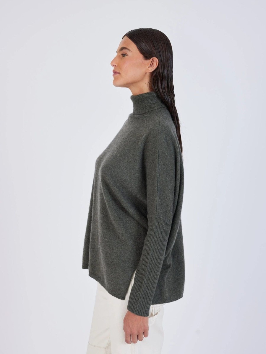Klaer Notshy | Margareth Forest Green